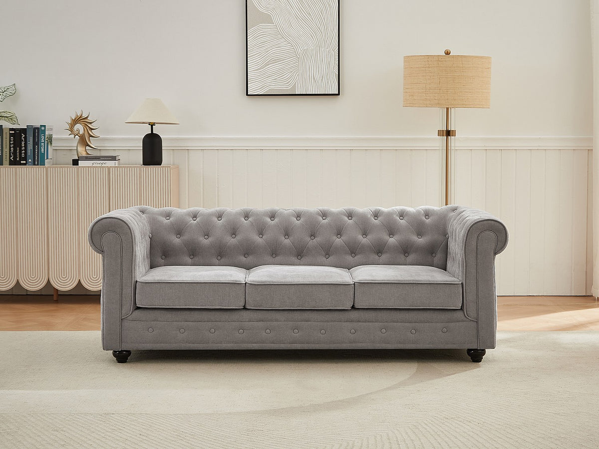 Vue d'ensemble du canapé chesterfield WALTON 3 places tissu gris