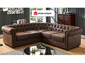 Capitonnage du canapé d'angle chesterfield CARLTON en microfibre vieillie marron