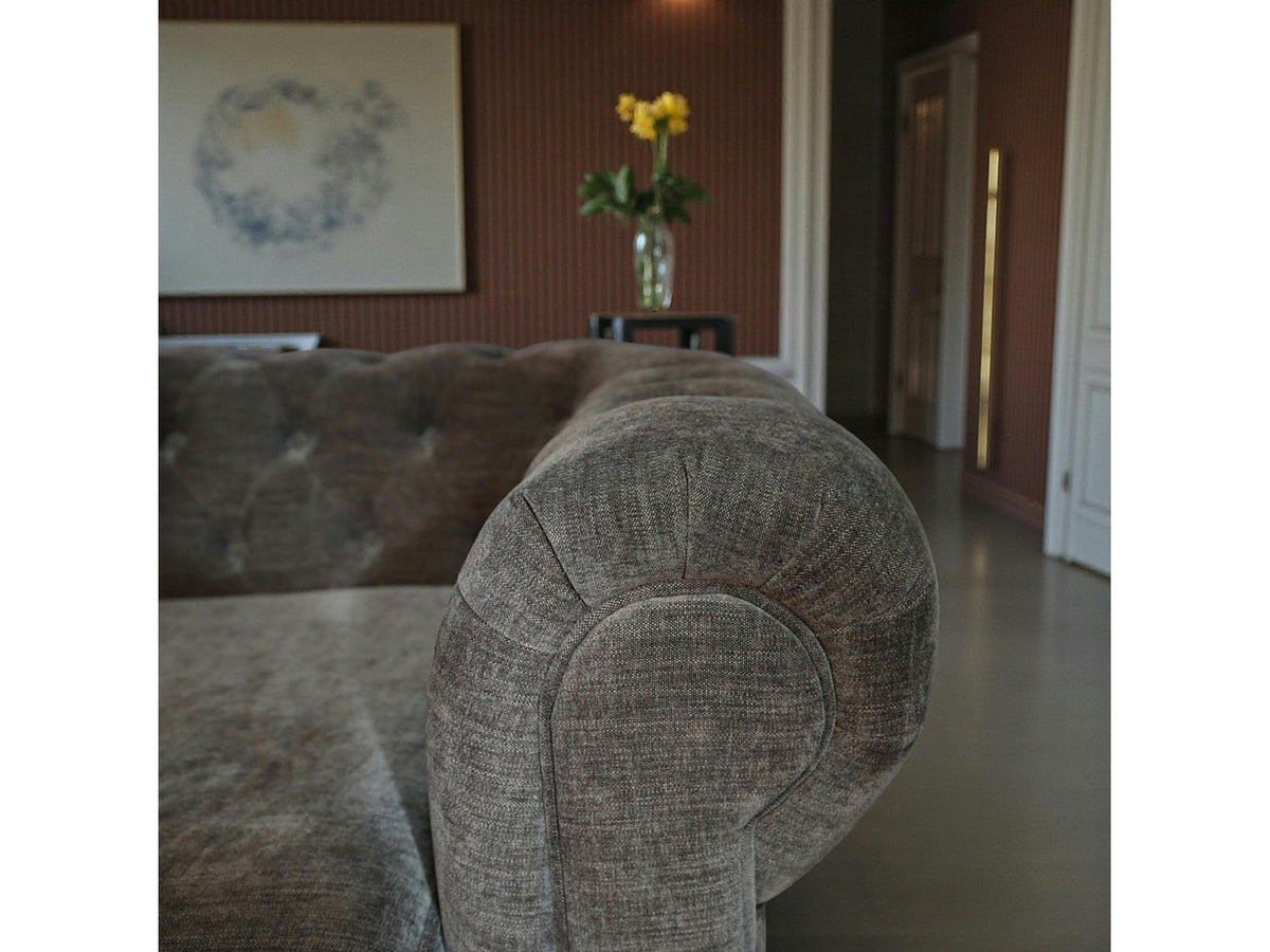 Assise profonde du fauteuil chesterfield YORK gris anthracite