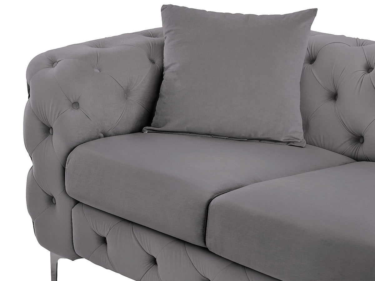 Détail du velours gris anthracite du canapé chesterfield EDWINA
