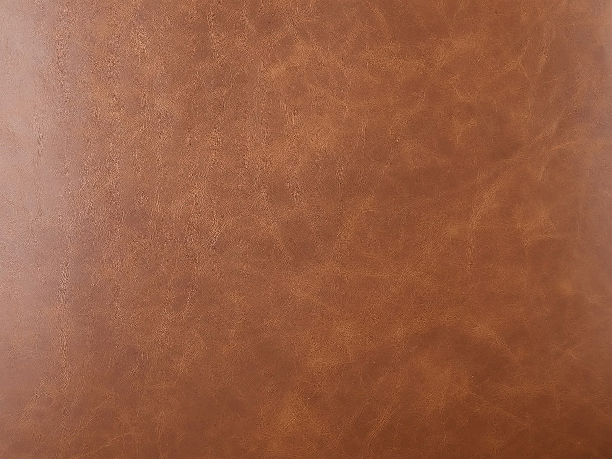 Pieds en bois du fauteuil chesterfield THAMES en cuir camel