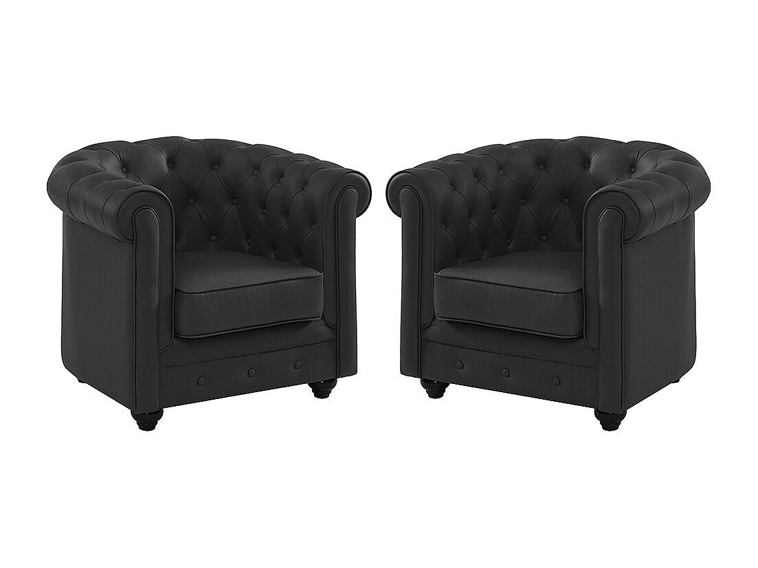 Vue d'ensemble des deux fauteuils chesterfield BEAUMONT en cuir de buffle noir