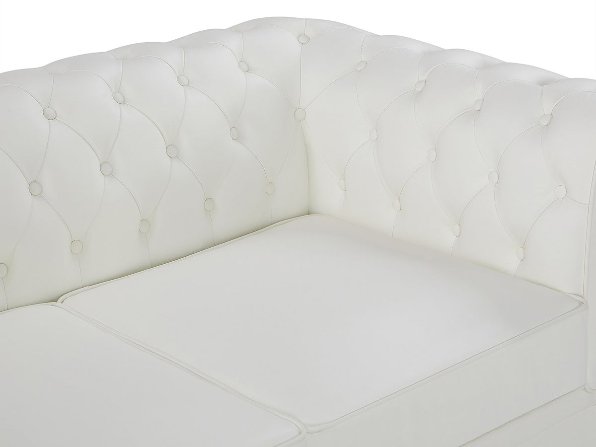 Détail du cuir de buffle blanc du canapé chesterfield BEAUMONT