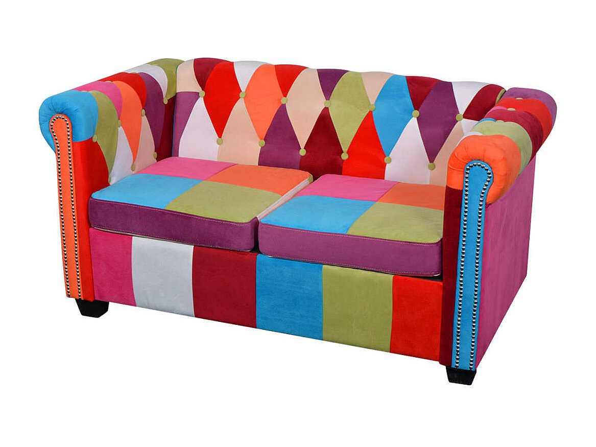 Détail du tissu patchwork du canapé chesterfield OXFORD