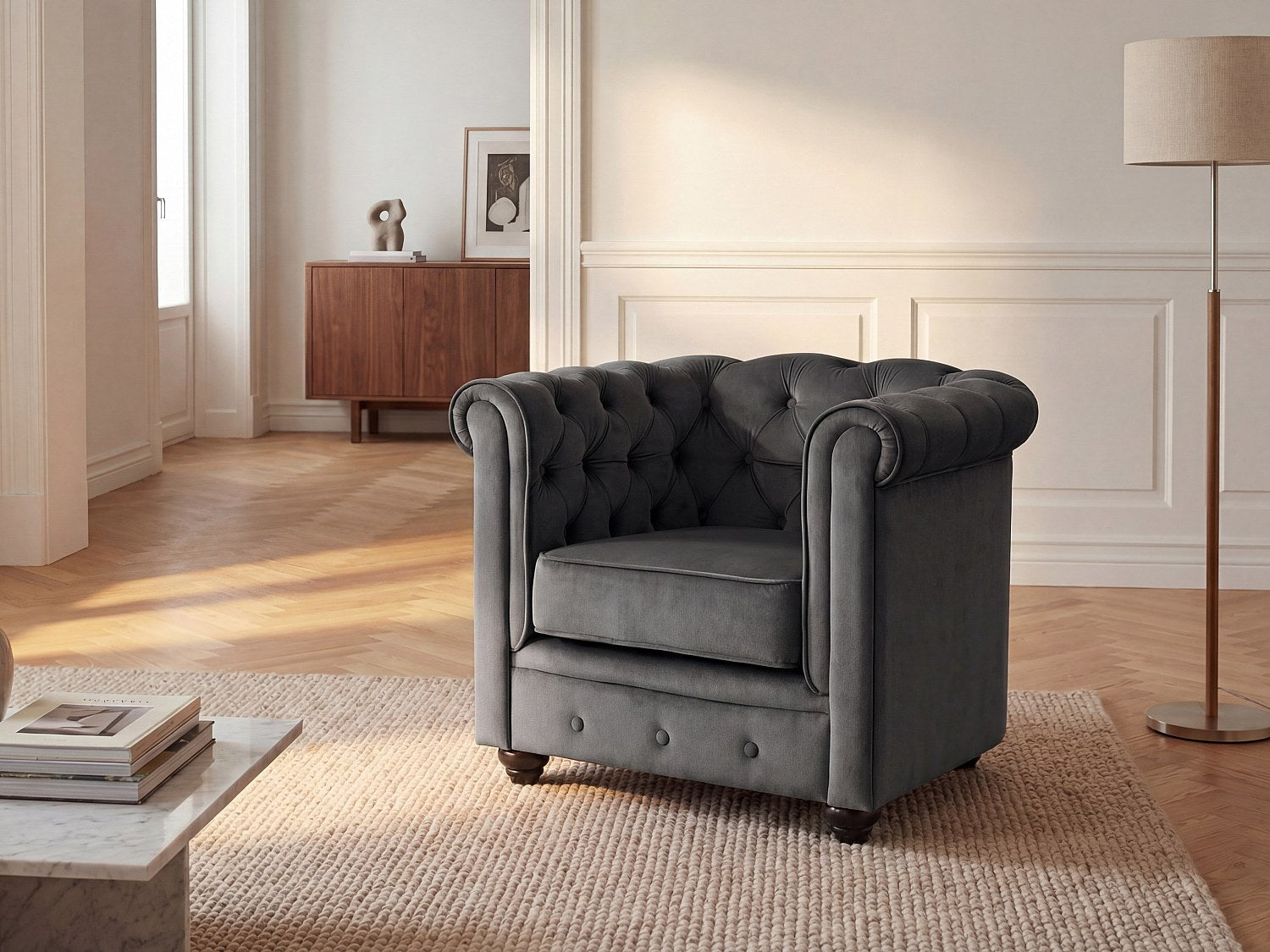 Capitonnage du fauteuil chesterfield EASTON en velours gris anthracite