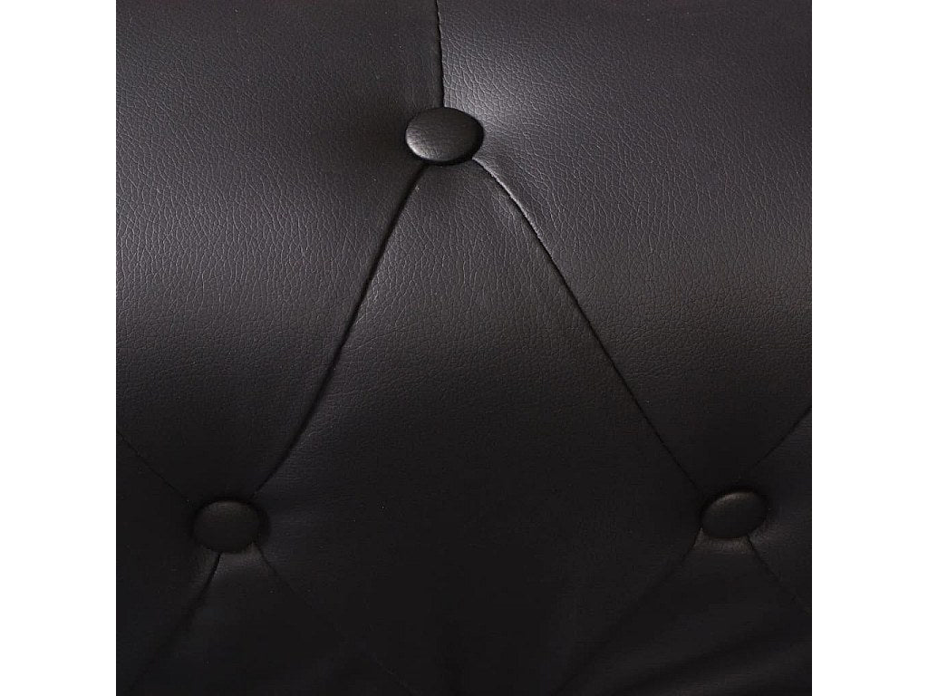 Accoudoirs arrondis et clous du canapé chesterfield HAMPTON 6 places